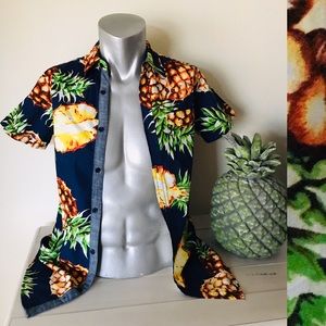 NWT Broken Threads PINEAPPLE Print SHIRT S
